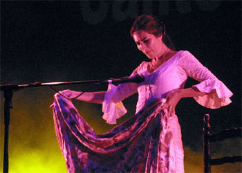 Estrella Morente, durante su actuación en el festival El Cante de las Minas.
