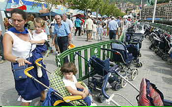 APARCAMIENTO VIGILADO.