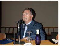 El físico e investigador Federico García Moliner dirige "La Ciencia en el Mundo"