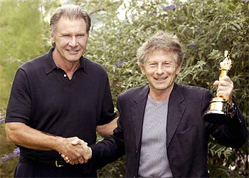 AL FIN EN SUS MANOS.