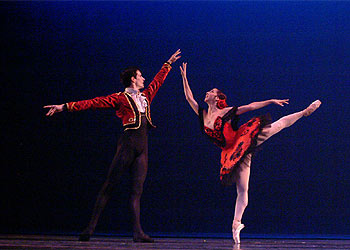 Nelson Madrigal y Lorna Feijóo, en  Don Quijote .