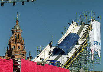 Hoy habrá nieve en la Plaza de España de Sevilla
