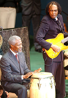 Homenaje a las víctimas de la ONU