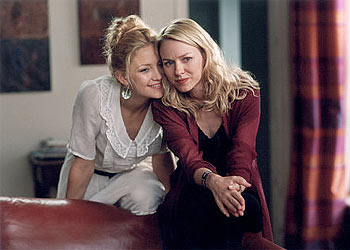 Kate Hudson y Naomi Watts, en un momento de  El divorcio. 