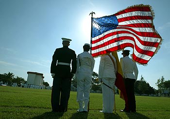 Ceremonia de conmemoración, ayer en Rota, del 50º aniversario de la firma del acuerdo con EE UU.