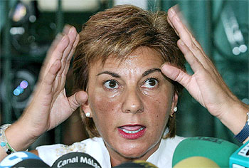 Dolores Vázquez, acusada del asesinato de Rocío Wanninkhof, comparece ante la prensa para insistir en su inocencia.