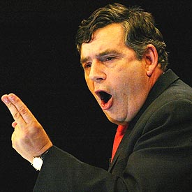 Brown durante su discurso, ayer, en el segundo día del Congreso del Partido Laborista en Bournemouth.