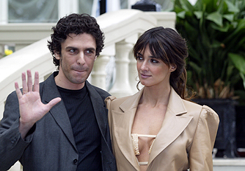 Leonardo Sbaraglia y Paz Vega, en la presentación de la película 'Carmen'.