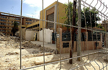 El peligro de unas obras obliga a desalojar un colegio público de Alboraia