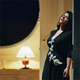 Annalisa Raspagliosi, en una escena de  La traviata. 