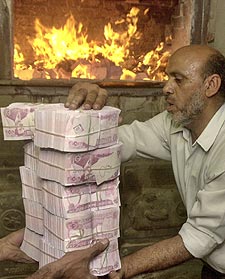 ADIÓS A LOS BILLETES DE SADAM.