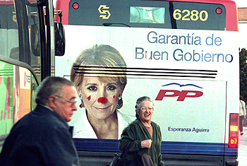 CARTELES CON ADORNO.