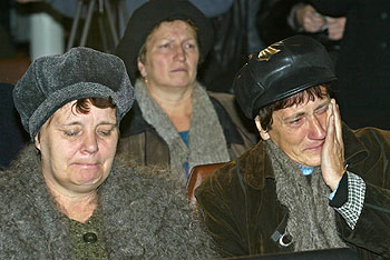 FRACASA UN NUEVO INTENTO DE RESCATAR A LOS MINEROS