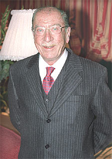 Fernando Vizcaíno Casas.