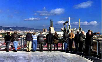 Un nuevo mirador para observar las obras del Fòrum