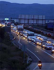 Retenciones de tráfico en la A-3 tras finalizar la competición.