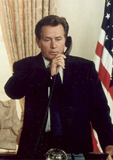 El actor Martin Sheen, en una escena de  El ala oeste de la Casa Blanca.  
