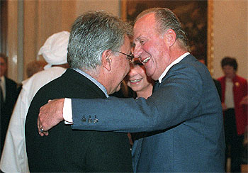 La felicitación de ex presidentes de Gobierno