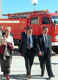 Artur Mas, en el centro, ayer en Tarragona.