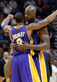 Los Spurs caen en Los Ángeles