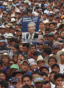 Seguidores de Ríos Montt, el pasado viernes en Cobán (norte del país).