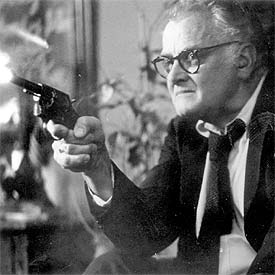 Art Carney, en una escena de la película  El gato conoce al asesino.  