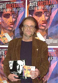 Luis Eduardo Aute.