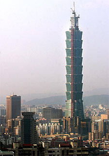 El rascacielos más alto del mundo se alza en Taipei.