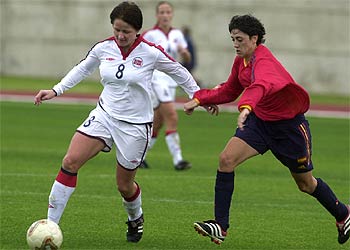Noruega gana a España en el estreno de la Ciudad del Fútbol
