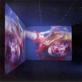 'Sip my ocean' (1996),  obra de Pipilotti Rist.