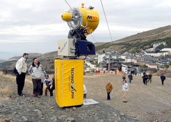 El viento retrasa la apertura de Sierra Nevada