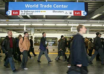 La 'zona cero' recupera el metro dos años después