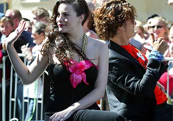 Liv Tyler y Orlando Bloom, los elfos Arwen y Legolas de  El retorno del rey,  a su llegada al estreno.