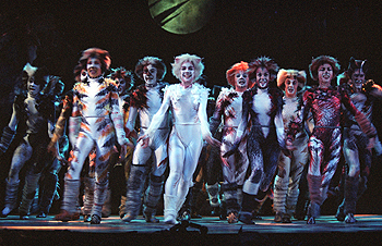 Los gatos de 'Cats' llegan a la Gran Vía