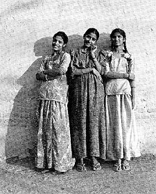 Jóvenes de Rajasthan, fotografiadas por Graciela Iturbide.