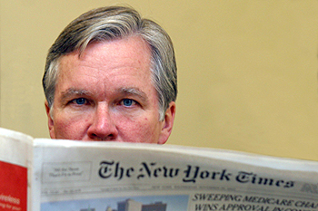 El director de   The New York Times,   Bill Keller, en su despacho del periódico.