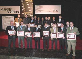 Los galardonados con los premios del décimo aniversario del  Anuario de los Vinos .