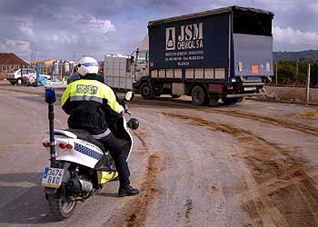Vertido de 800 litros de sosa cáustica en La Vall d'Uixó