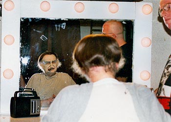 Una imagen de  Pacifica Radio. 