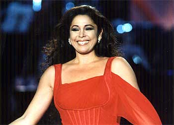 Isabel Pantoja, en el programa de televisión  Esa copla me suena. 