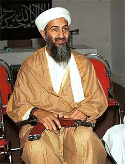 Una foto de Osama Bin Laden tomada en 1998.