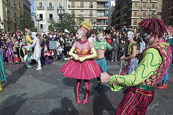 El Circo del Sol sale a la calle