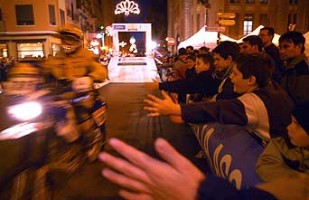 El Rally Dakar cruza Castellón bajo el frío