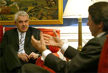 Aznar y Maragall, en su reunión de ayer en el palacio de La Moncloa.