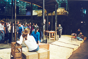 Un grupo de cantantes ensaya en el Liceo la versión de 'Peter Grimes', de Pasqual y Pons.