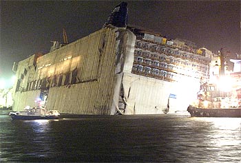 Toca fondo el 'Orgullo de América'