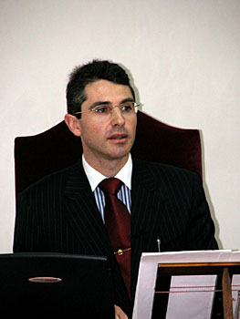 "Europa no tiene posibilidades sin una defensa autónoma"