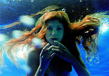 Najwa Nimri, en un fotograma de la película  Lucía y el sexo,  de Julio Medem.