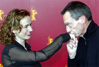 Sandrine Bonnaire y Patrice Leconte, durante la presentación en la Berlinale de su película  Confidencias demasiado íntimas. 