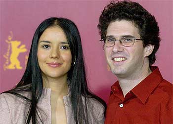 Catalina Sandino y Joshua Marston, actriz y director de  María, llena eres de gracia. 